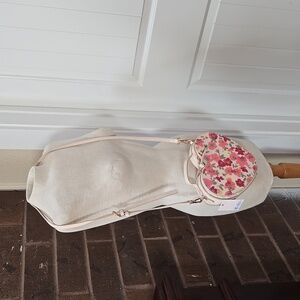 NWOT Lauren conrad Heart Crossbody Purse